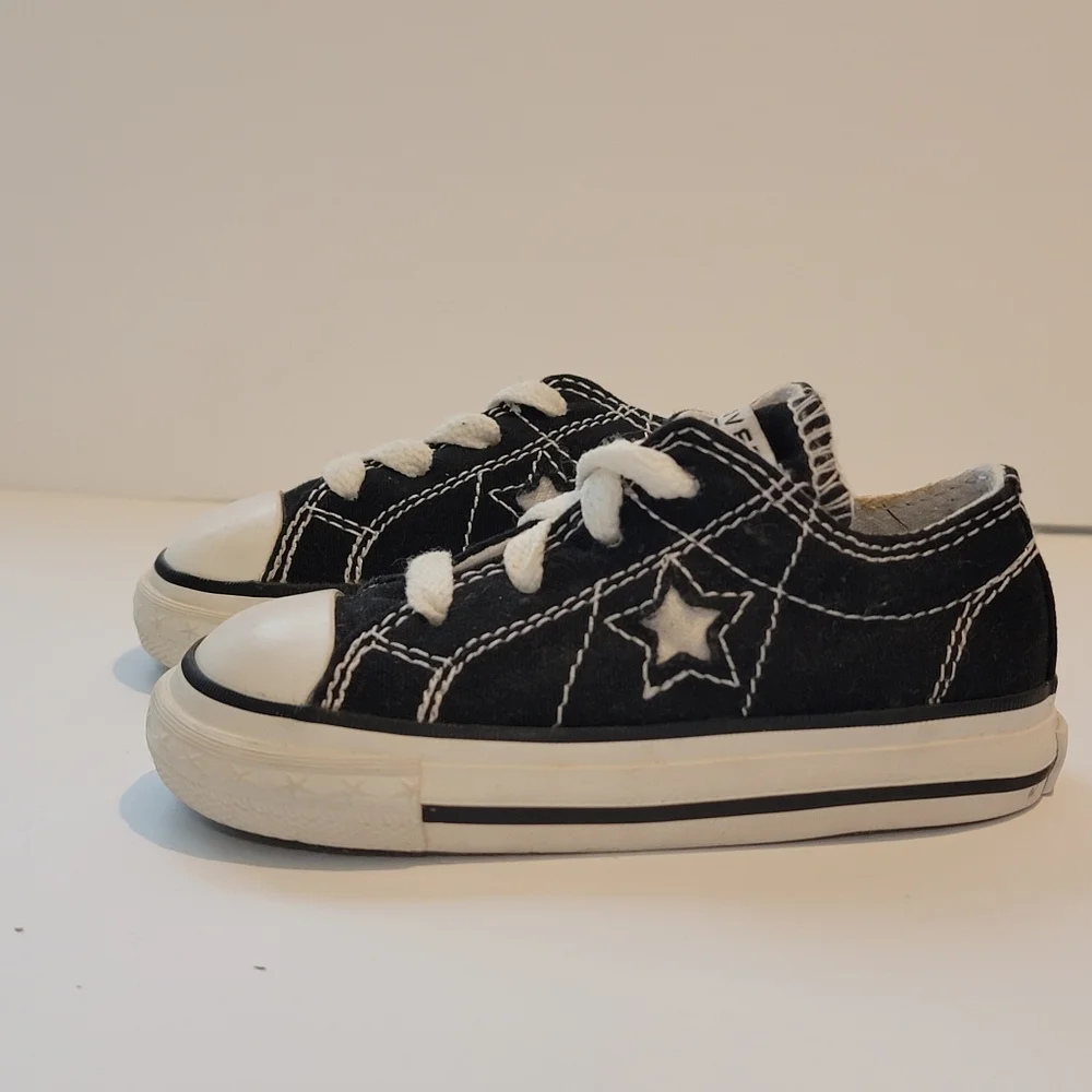 RARE Converse One Star Vintage canvas Black 90's  Size 5 kids youth baby toddler